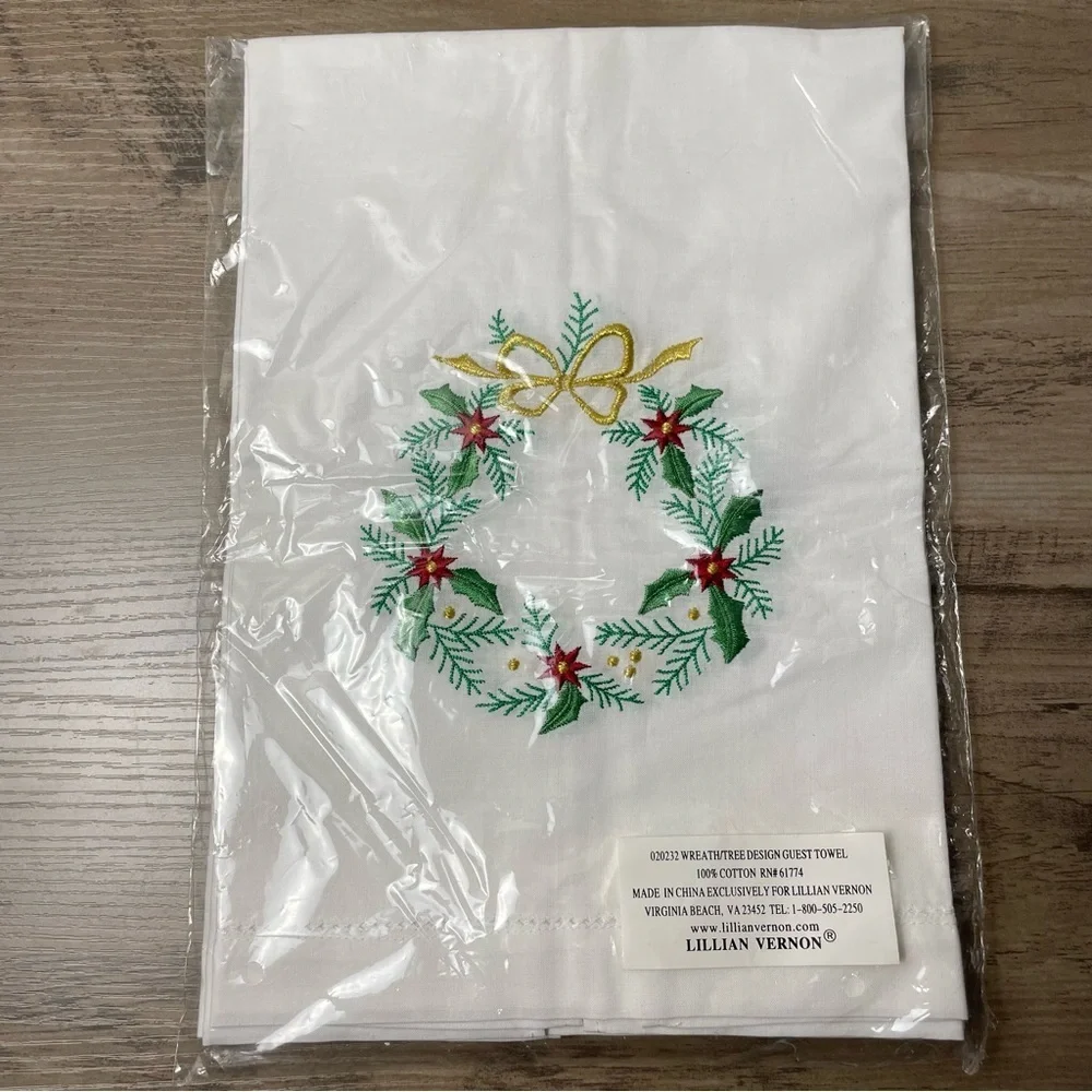 Lillian Vernon Guest Towel Set Christmas Wreath Tree OS White Embroidered Cotton